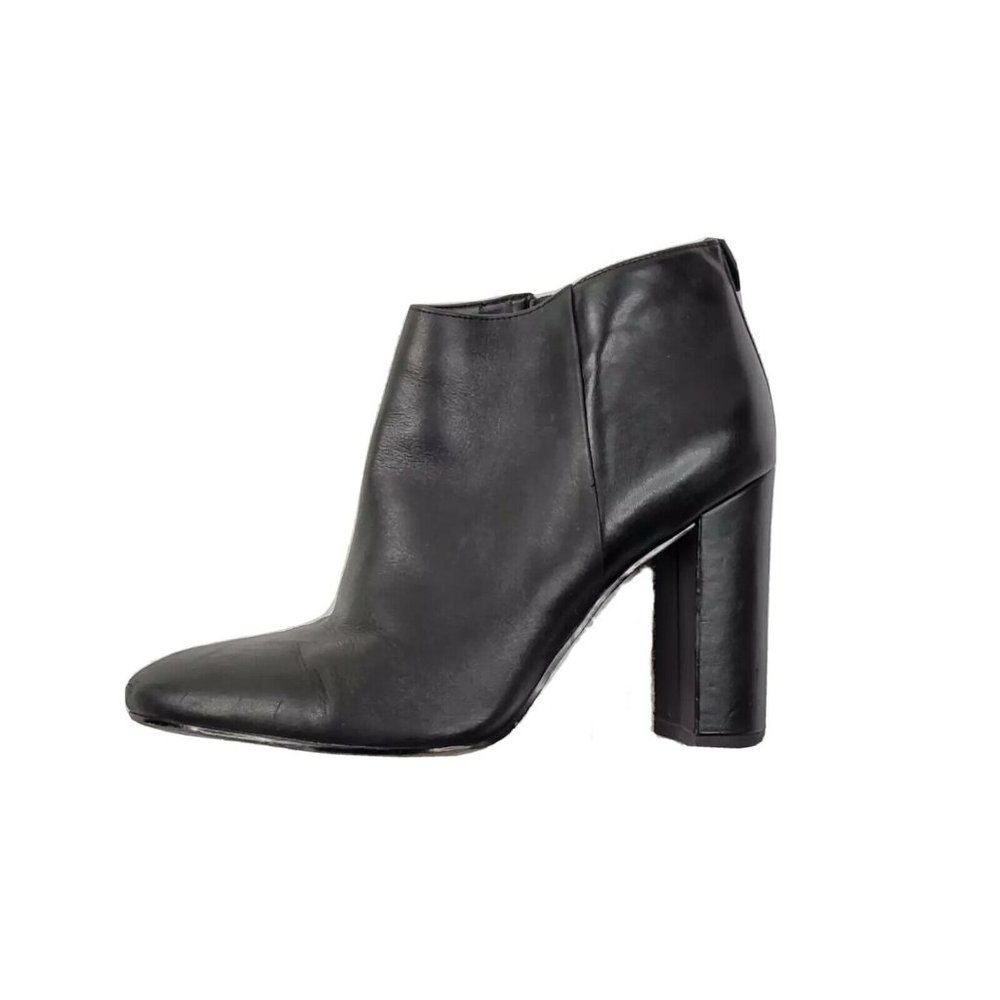 Sam Edelman Size 9.5 Black Leather Ankle Booties